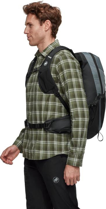 Actual product image Mammut Ducan 22 (22 l)