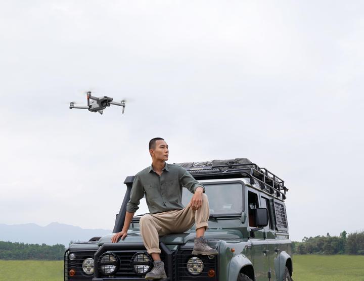 Produktbild DJI Mavic Air 2 Fly More Combo (34 min, 570 g, 48 Mpx)