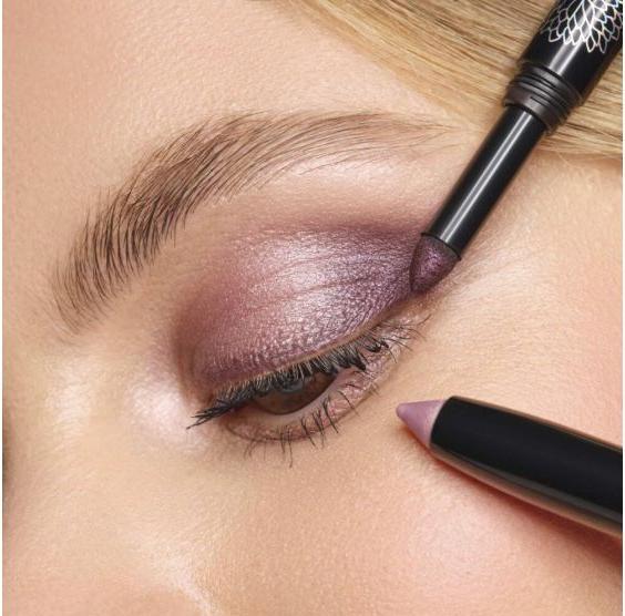 Actual product image Artdeco High Performance Eyeshadow Stylo 267.41 (41 Delicate flower)