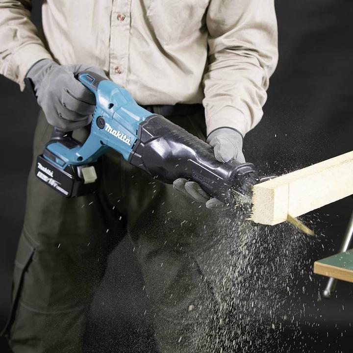Actual product image Makita Battery Recipro Saw