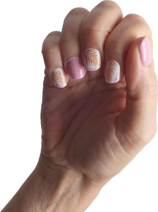 Actual product image Vargu fluorescent (Artificial nails, Caribbean Summer)