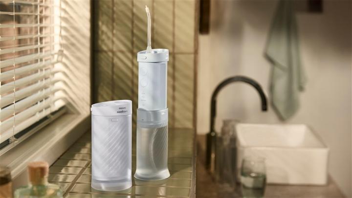 Productafbeelding Philips Oral irrigator HX3333/24, blue