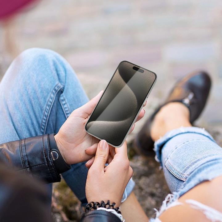 Actual product image Vmax tempered glass 2,5D Normal Clear Glass for iPhone 7 / 8 / SE2020 / SE2022 (Apple iPhone 7)