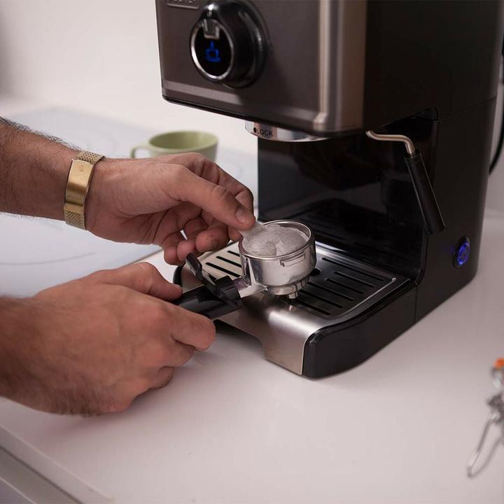 Actual product image Black & Decker BXCO1200E