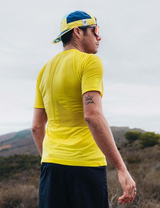 Produktbild Compressport Trail Half-Zip Fitted SS Top (XL)