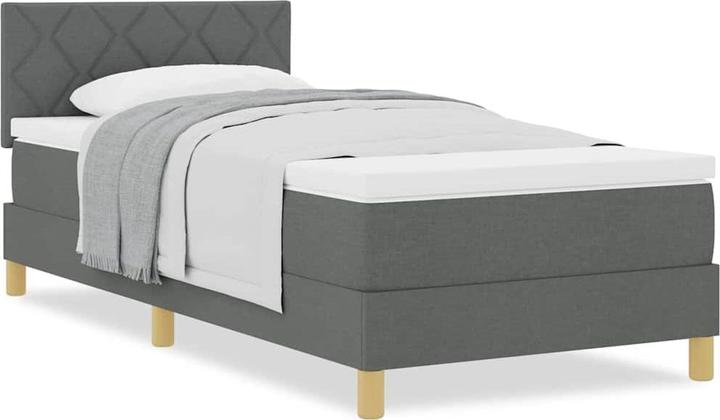 Gris foncé
