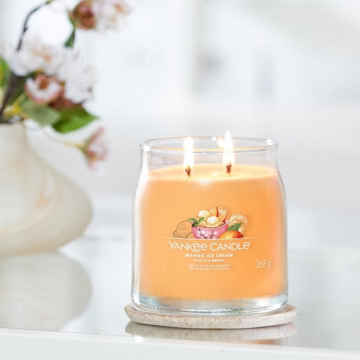 Actual product image Yankee Candle Duftkerze Mango Ice Cream
