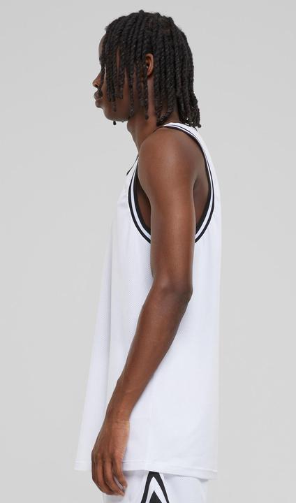 Actual product image Urban Classics Mesh tank top - 142645 (XL)