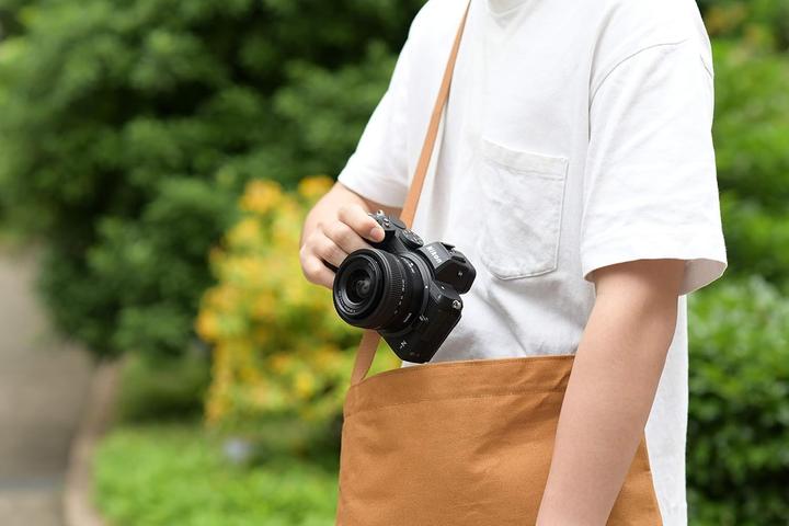 Actual product image Nikon Z5 Kit (24 - 50 mm, 24.30 Mpx, Full frame)