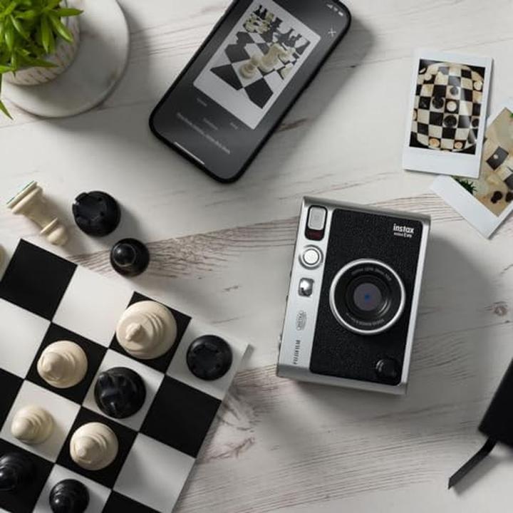 Actual product image Fujifilm Instax Mini Evo