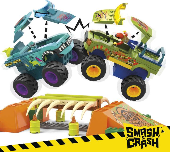 Actual product image Mega Smash 'n Crash Mega-Wrex™ Boneyard Stunt Course