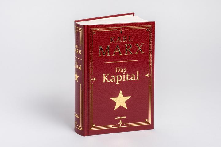 Actual product image Das Kapital. Gebunden in Cabra-Leder, mit Goldprägung (German, Charles Marx, 2024)