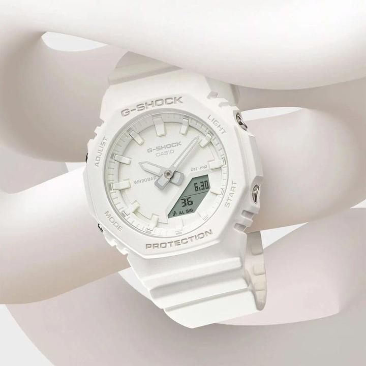 Image du produit G-Shock Classique - GMA-P2100-7AER (Chronographe, 40 mm)