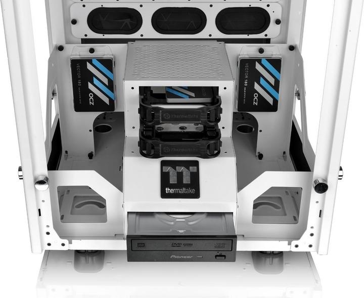 Actual product image Thermaltake The Tower 900 Snow Edition (mATX, Mini-ITX, ATX, E-ATX)