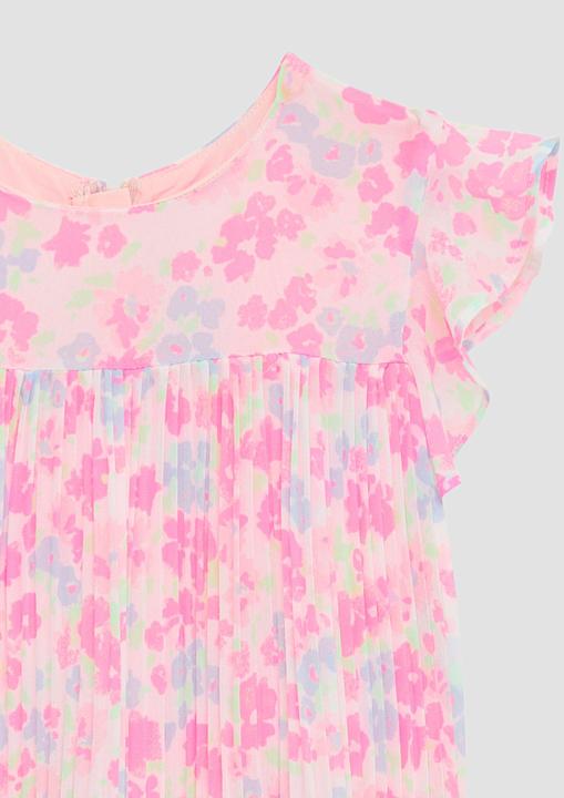 Produktbild S.Oliver Kleid Festliches Plisseekleid in A-Shape mit Volantärmeln (98)