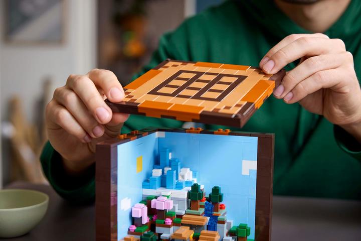 Produktbild LEGO Die Werkbank (21265, LEGO Minecraft)