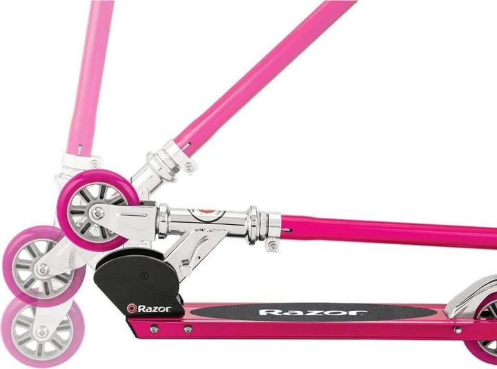 Actual product image Razor S Scooter