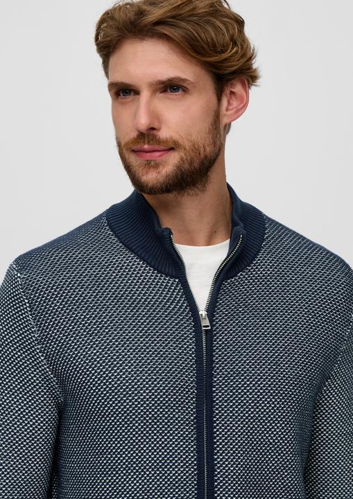 Produktbild s.Oliver Strickjacke Strickjacke mit Musterstruktur (L)