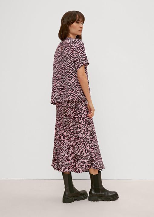 Actual product image Comma Bluse Kurzarmbluse mit Saumschlitzen (44)