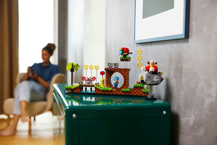Produktbild LEGO Sonic the Hedgehog - Green Hill Zone (21331, LEGO Ideas)