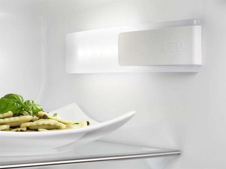 Immagine prodotto Electrolux IK2240CL (203 l)