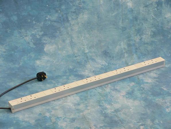 Produktbild Schroff Steckdosenleiste