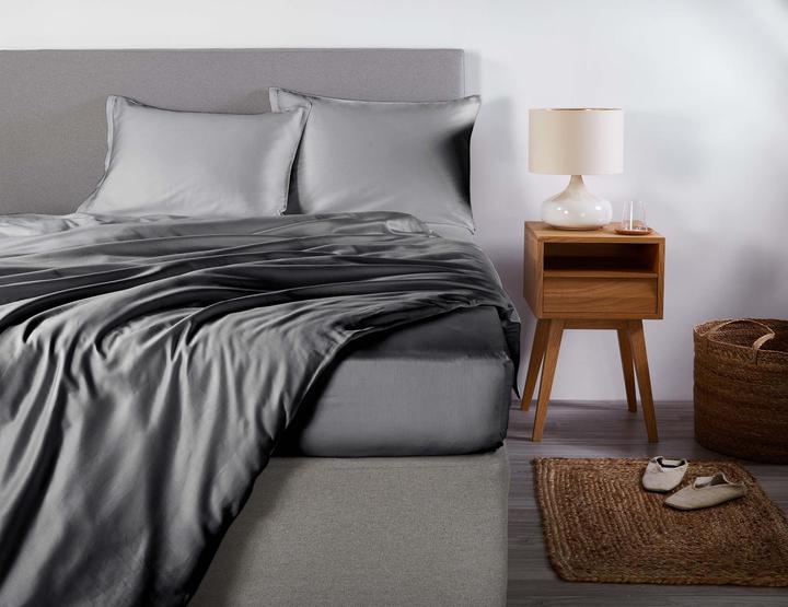 Immagine prodotto Living Home Uni Satin 100 (Copripiumino, 45x45cm)