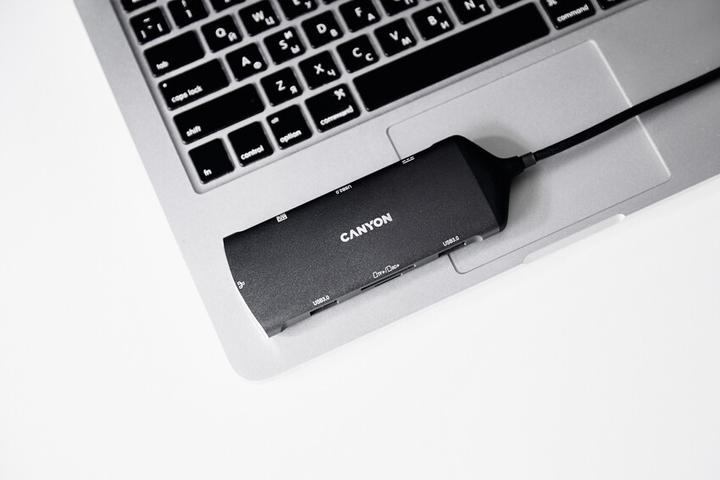 Actual product image Canyon DS-15 Docking Station (USB-C, 8 ports)