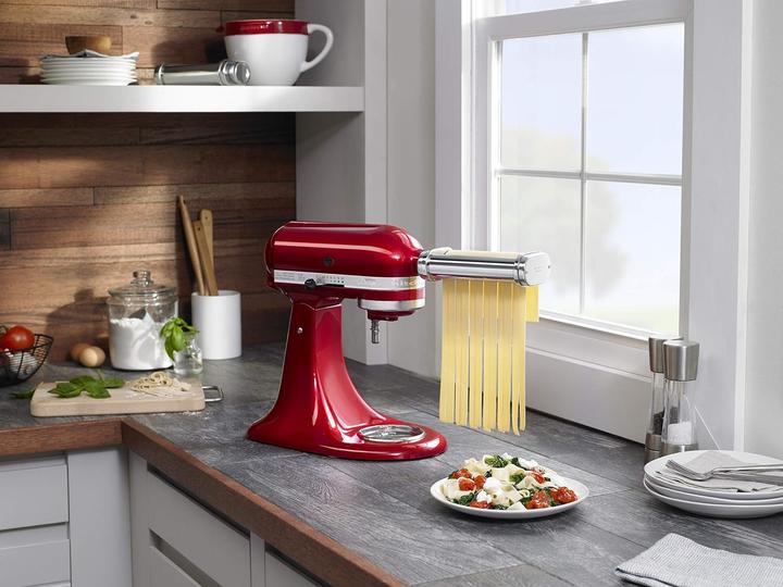 Actual product image KitchenAid KSMPCA Nudelaufsatz