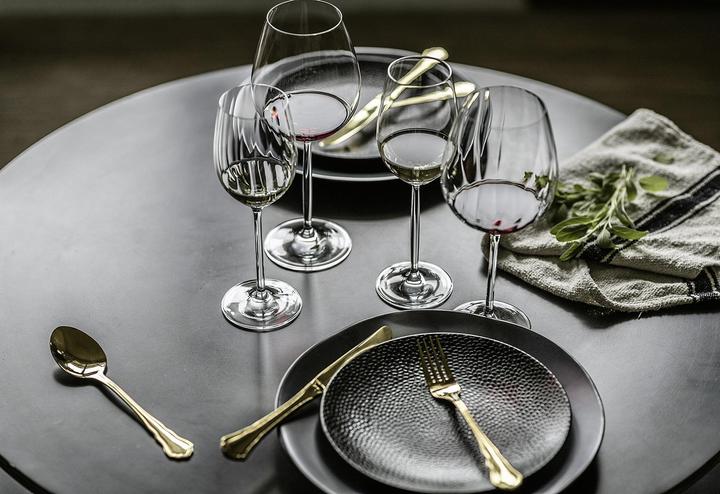 Actual product image Zwiesel White Wine Goblet Prizma 296ml H21,8cm Ø7,4cm (29.60 cl, 2 Glasses, White wine glasses)