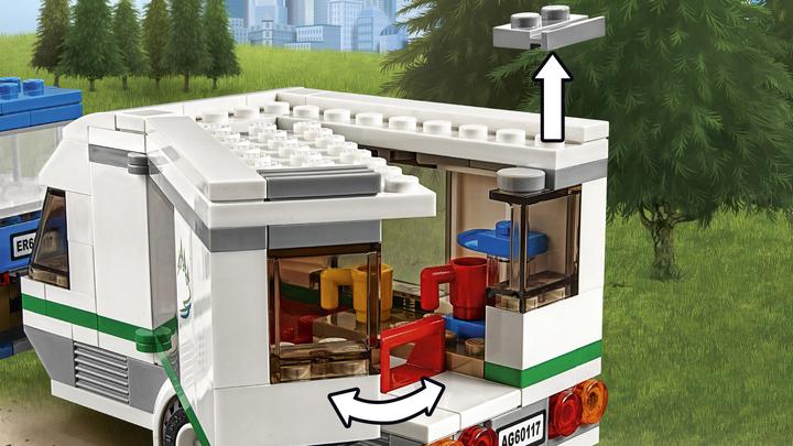 Actual product image LEGO City Van & Caravan (60117, LEGO City)