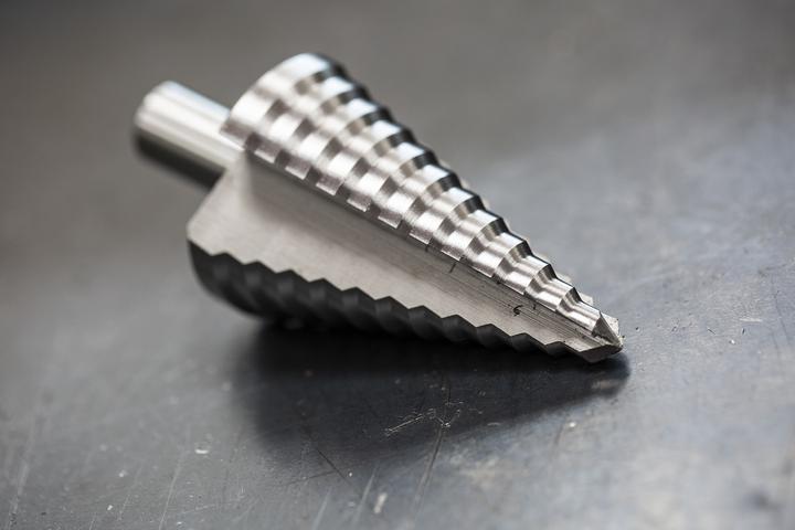 Produktbild RS PRO Stufenbohrer 8-38mm 3mm-Stufen (11 mm, 14 mm, 17 mm, 20 mm, 23 mm, 26 mm, 29 mm, 32 mm, 35 mm, 38 mm, 8 mm)