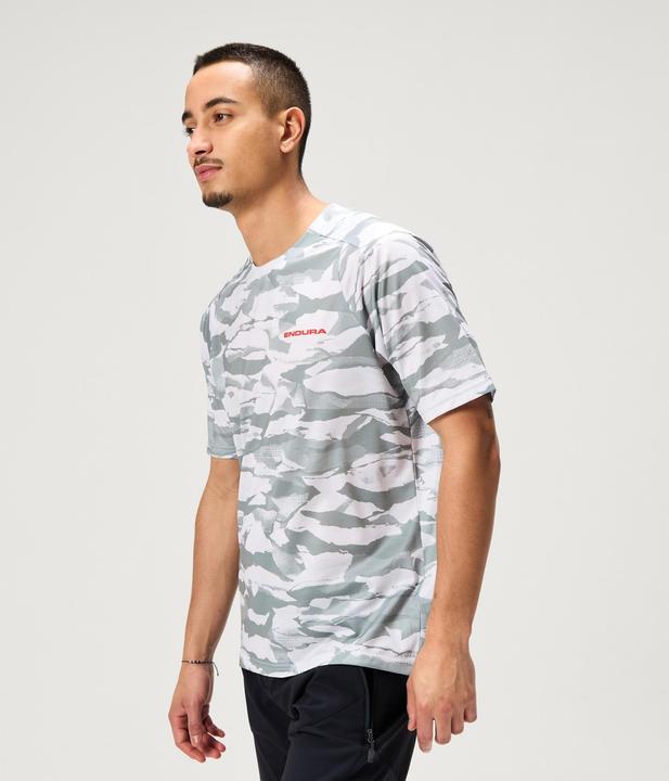 Actual product image Endura Mountain Camo LTD (L)