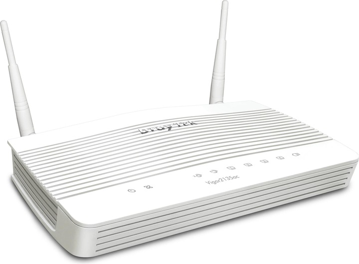 Actual product image Draytek VPN router Vigor 2135AC