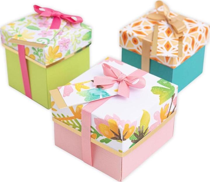 Actual product image Sizzix Thinlits Die Set 12 PK - Vintage Tags & Banner