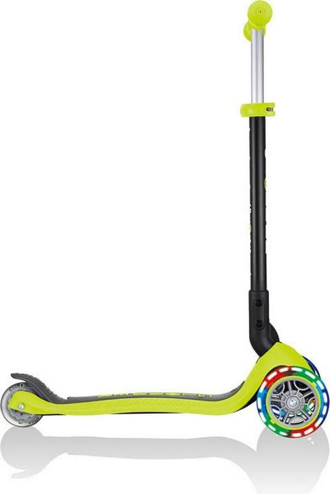 Actual product image Globber Go Up Foldable Plus Lights