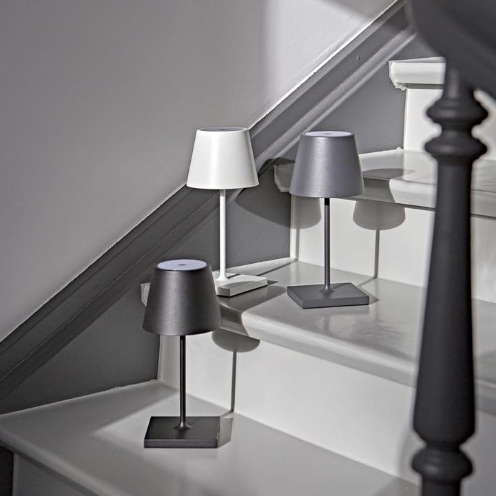 Actual product image Sigor 4547101 Nuindie mini rechargeable table lamp 25cm graphite grey 2.2W FlexMood 2200K/2700K IP54 Ra85 (98.50 lm)