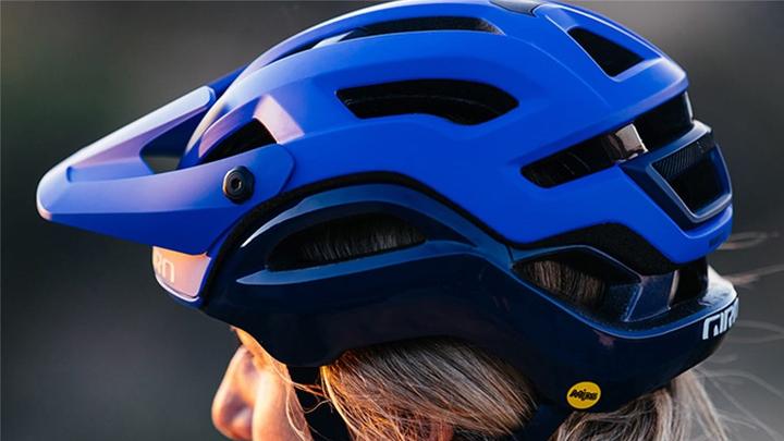 Actual product image Giro Manifest Spherical MIPS (55 - 59 cm)