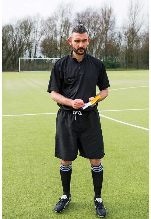 Precision Schiedsrichter-Shorts (L)