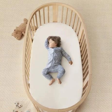 Actual product image Stokke Sleepi V3 Hazy Grey (120 x 60 cm)