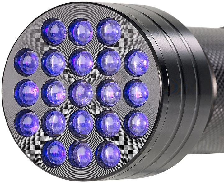 Produktbild Pearl Taschenlampe und Geldscheinprüfer (9.70 cm)