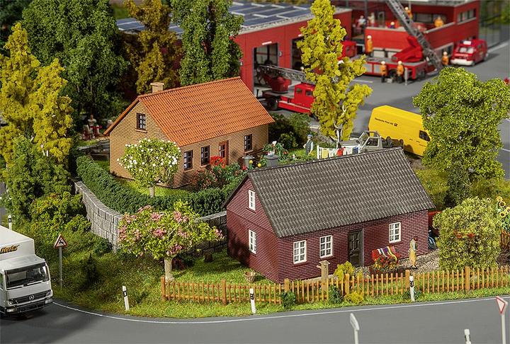 Produktbild Faller 2 Klinkerhäuser