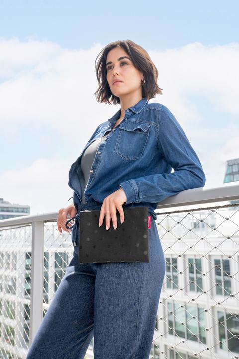 Actual product image reisenthel shopper e1 glossy dots black Set2