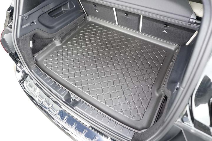 Actual product image Aristar Boot tray for Mercedes GLB / EQB electric from 2019 until today (Varioboden oben)