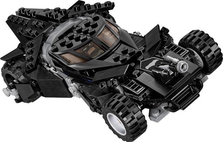 Produktbild LEGO Super Heroes Kryptonit-Mission im Batmobil (76045, LEGO DC)