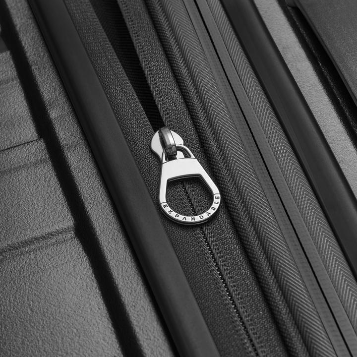 Actual product image Bergpfeil Travel 4-wheel suitcase set, 3-piece, with stretch fold (228 l)