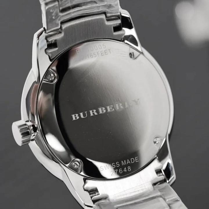 Actual product image Burberry The Classic (Swiss made, 40 mm)