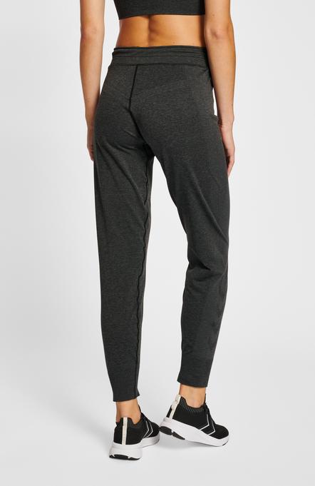 Actual product image hummel Hmlmt Hana Seamless Tapered Pants (L)