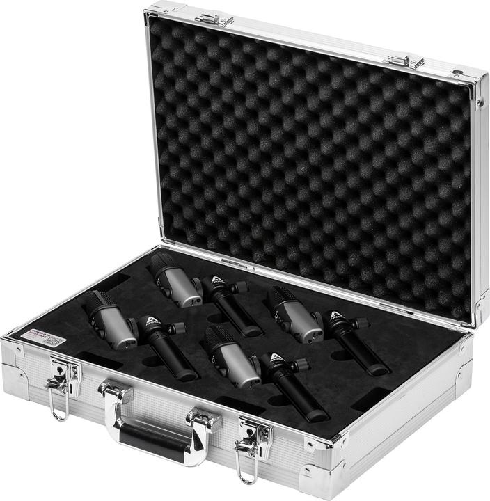 Actual product image Apogee MiC Plus Podcast Kit