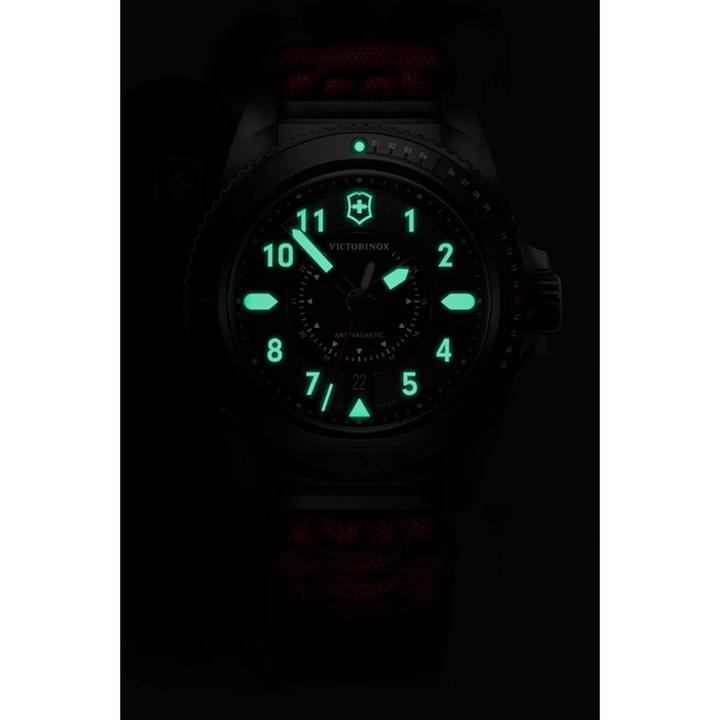 Produktbild Victorinox Journey 1884 Quartz Three hands Steel & Aluminum, Taucheruhr, 43 mm, Ziffernblatt Schwarz, Paracord (Taucheruhr, 43 mm)